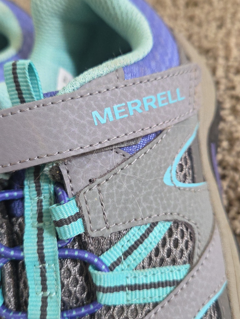LIKE NEW MERRRLL hiking Shoes Low Cut Size 12 Little Kid - Picture 2 of 6